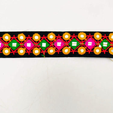 Black Multicoloured Indian Mirror Trim, Kutch Embroidered Navratri Garba Dress Trim Bridal Lace, Indian Sari Border 38 mm Wide Trim Per Yard